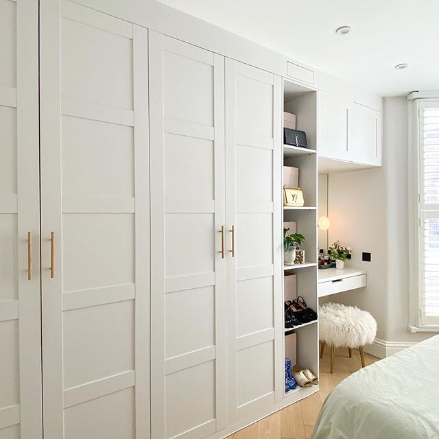 کمد دیواری سقفی به همراه میز آرایش