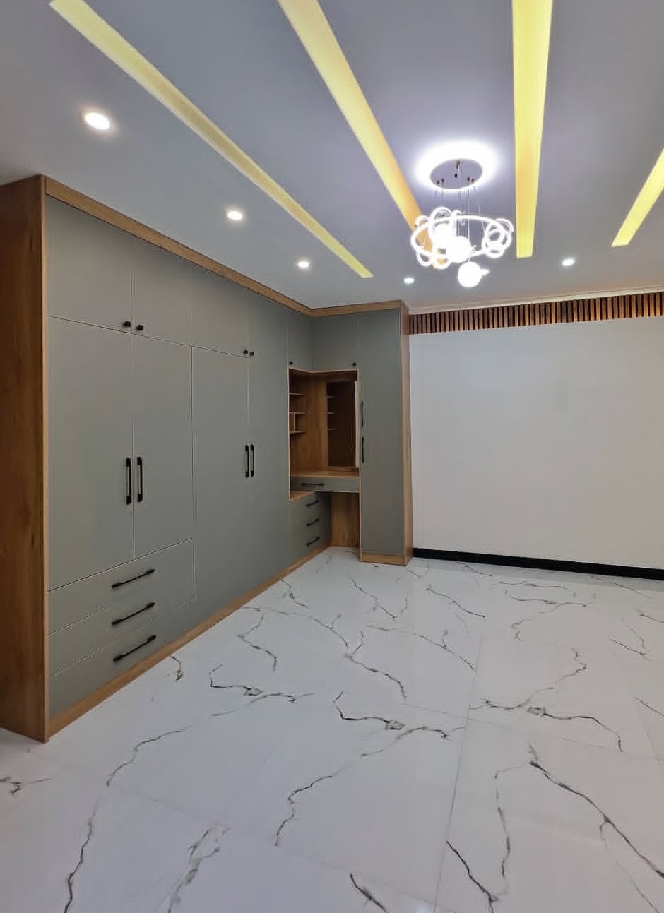 کمددیواری با ترکیب رنگ جدید